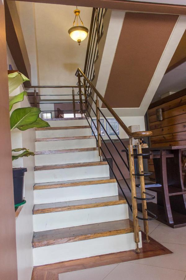 The Half House By Elmar Cabin Baguio City Extérieur photo